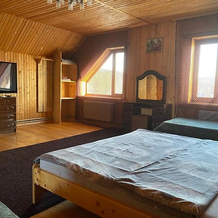 Appartamento Під Явором Vorokhta Esterno foto